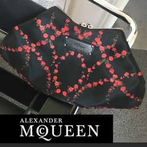 Alexander McQueen $1790 Rose New Purse Barneys NWT